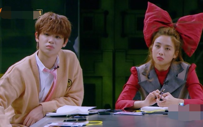 那些年明侦里[锁姐锁弟]的暗糖#鬼鬼吴映洁#黄明昊#解锁同款姐弟_哔哩