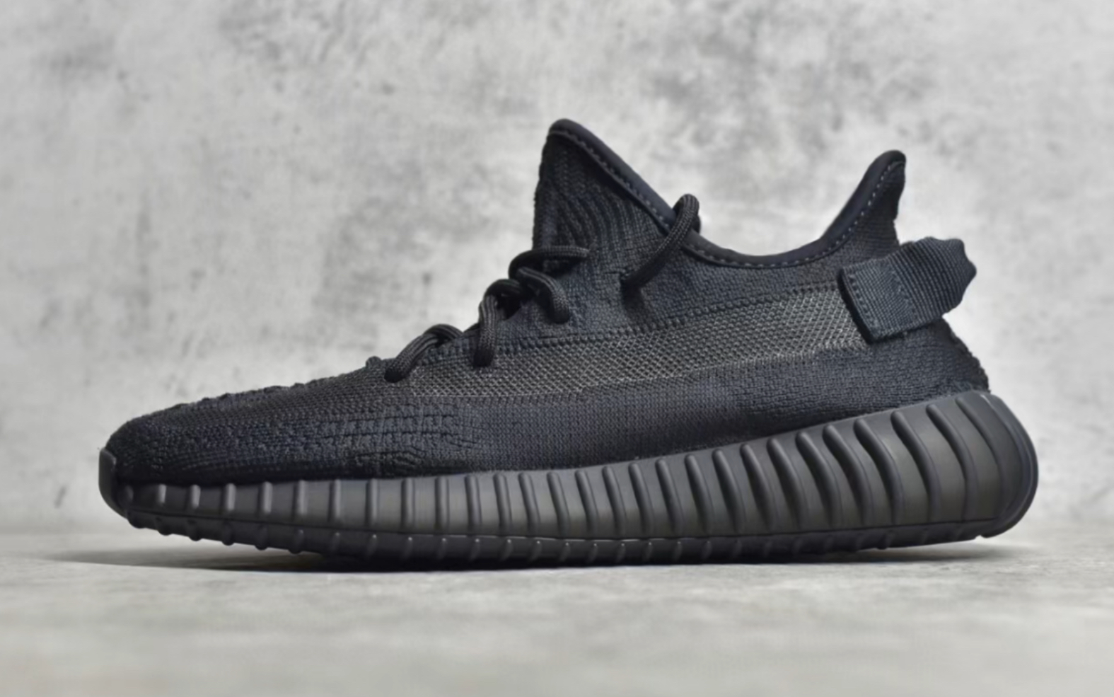 adidas yeezy boost 350 v2 onyx 阿迪达斯椰子侧透新黑武士爆米花