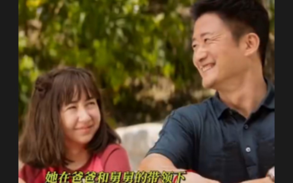 《巨齿鲨》里的小女孩长大啦!现在跟着吴京舅舅一起对抗巨齿鲨