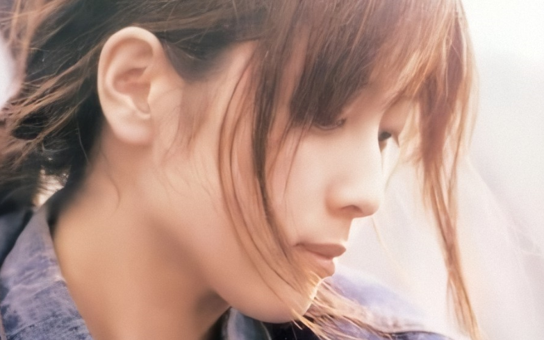 【pv】zard坂井泉水---[sl-15]爱が见えない_哔哩哔哩 (゜-゜)つロ