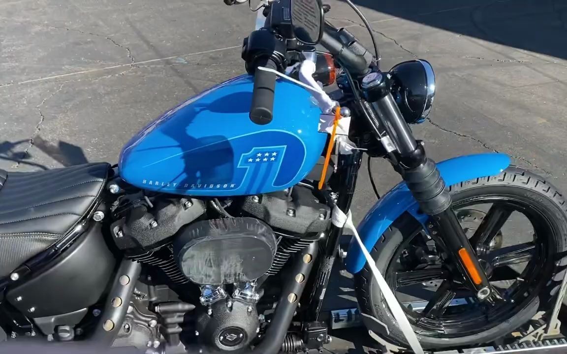 【搬运】2022哈雷街霸114新款蓝色