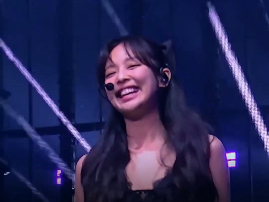 jennie英单you&me世巡舞台美少女战士金珍妮#jennie #blackpink #干词