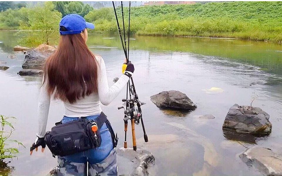 韩国小姐姐玩路亚路亚就是这么圆圆的