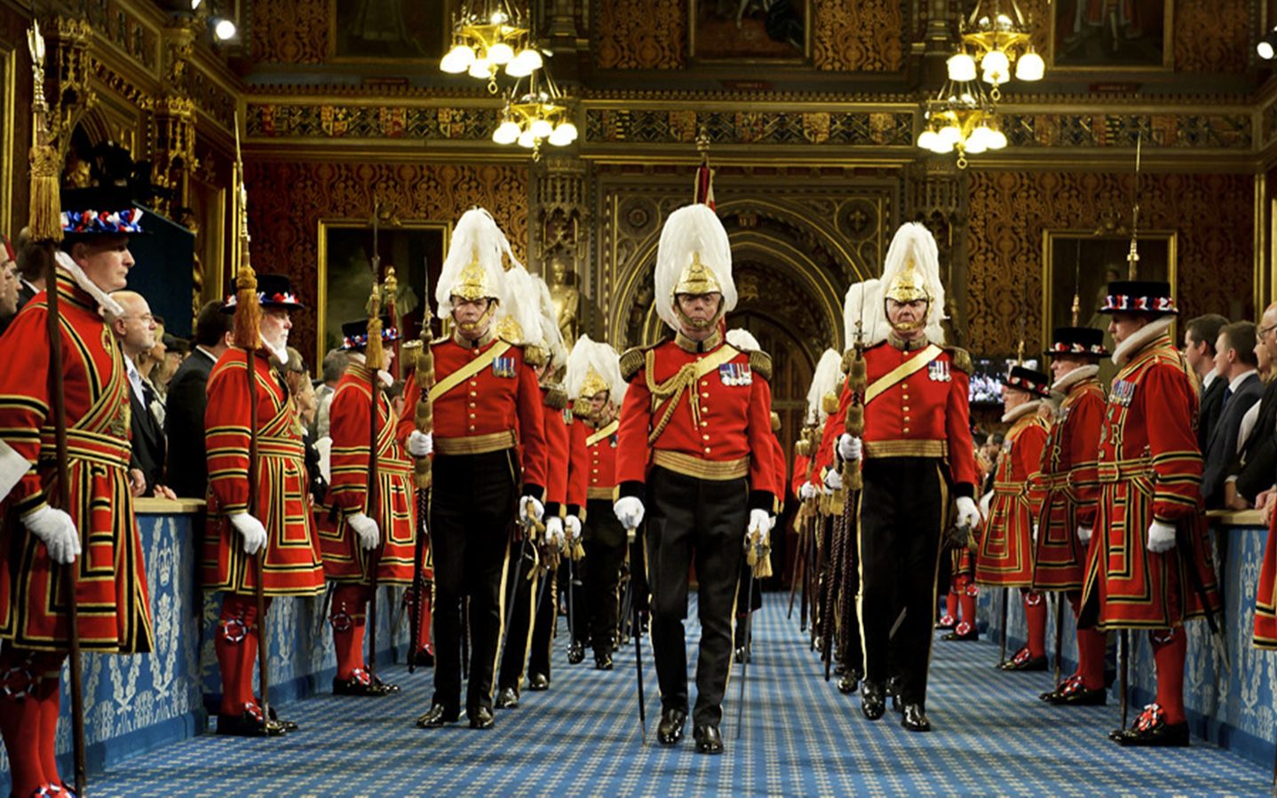 英国女王国葬仪式上的皇家卫队,伦敦塔守卫,御前侍卫