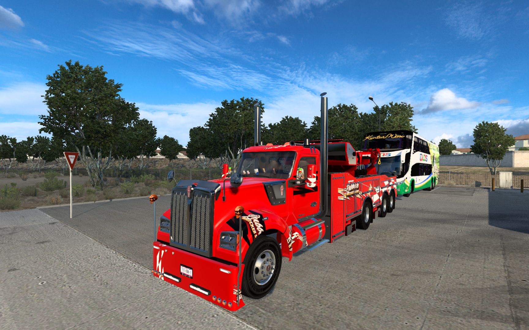 美国卡车模拟驾驶肯沃斯w990救援车运输坏了的斯堪尼亚大巴