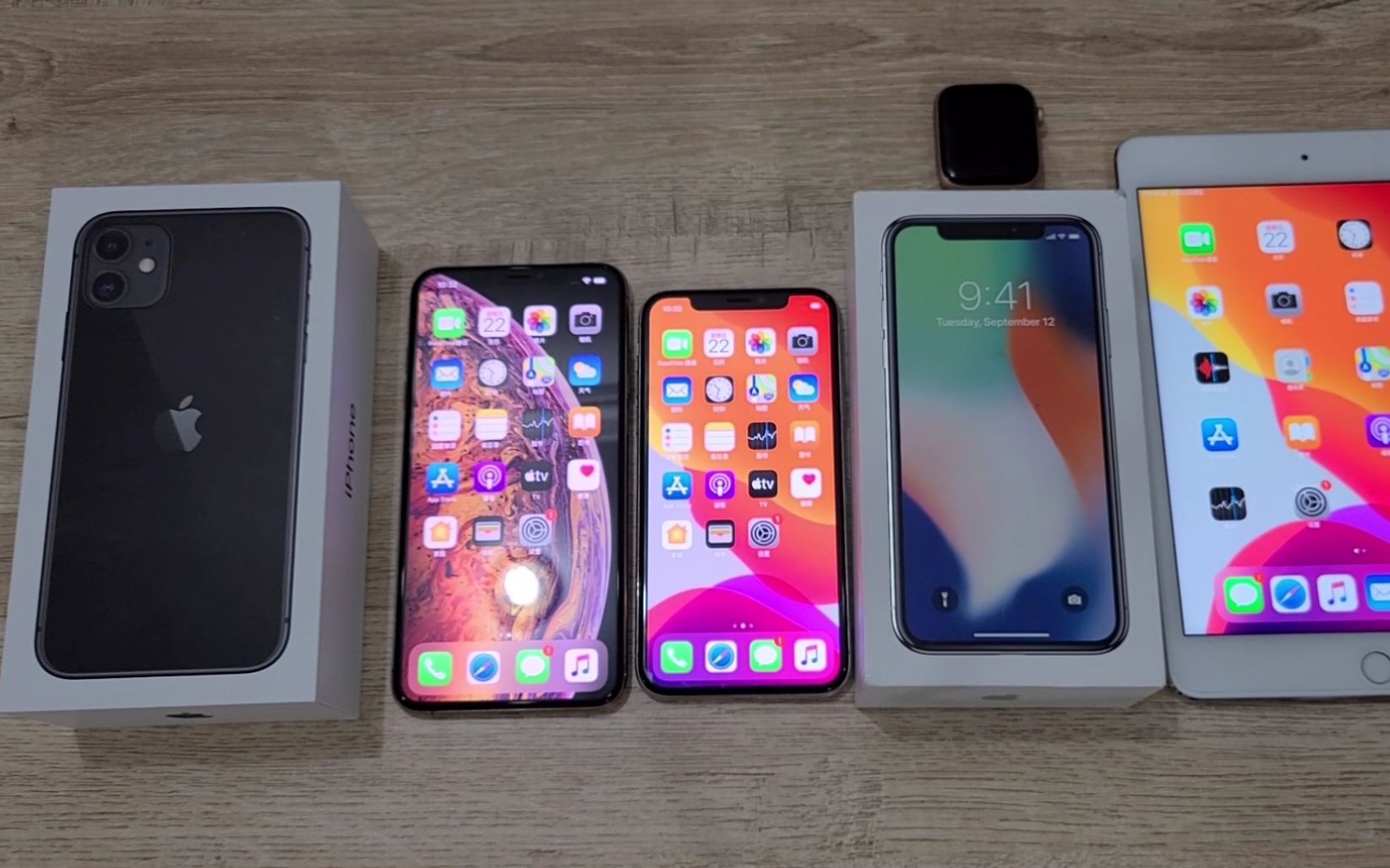 新收的经典苹果三机型iphonexxsmax11差不多的价位完全不同的感受