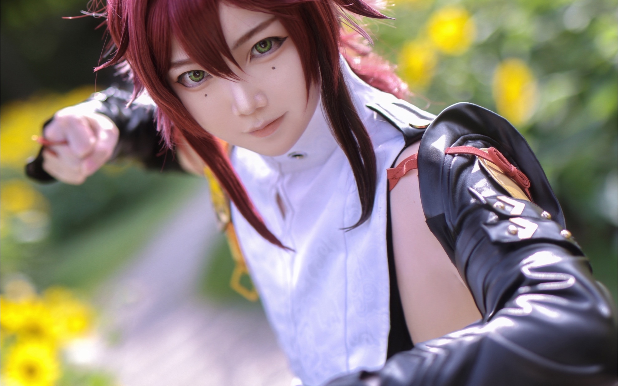 侧面入手蹲大牢哦旅行者【鹿野院平藏cos】