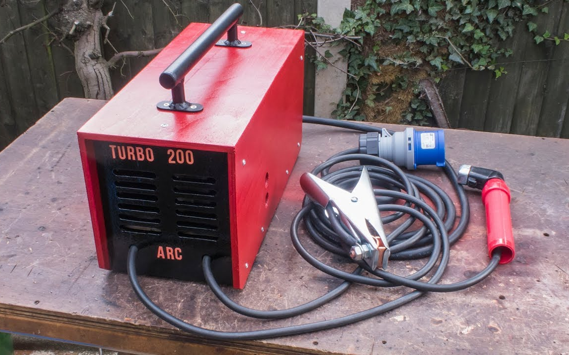 [搬]自制的200安培电焊机使用微波变压器