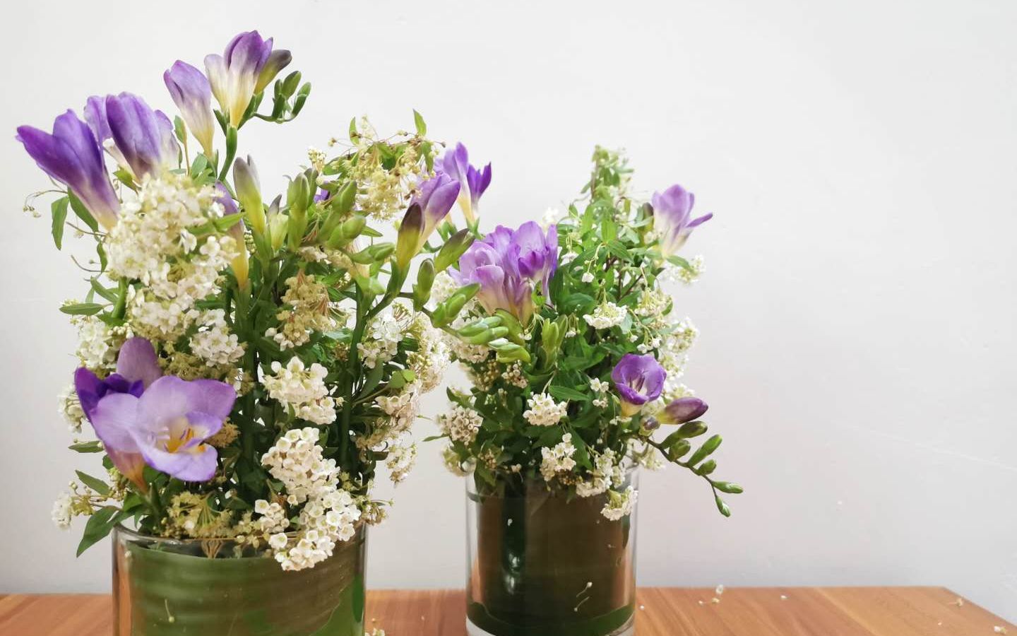 小手球组合台花花艺插花过程