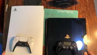 索尼PS5官方开箱：光驱版＆数字版双版本展示与光驱版开箱/ PlayStation 
