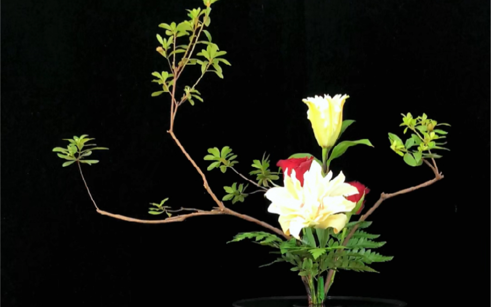 中国传统插花 碗花倾斜型