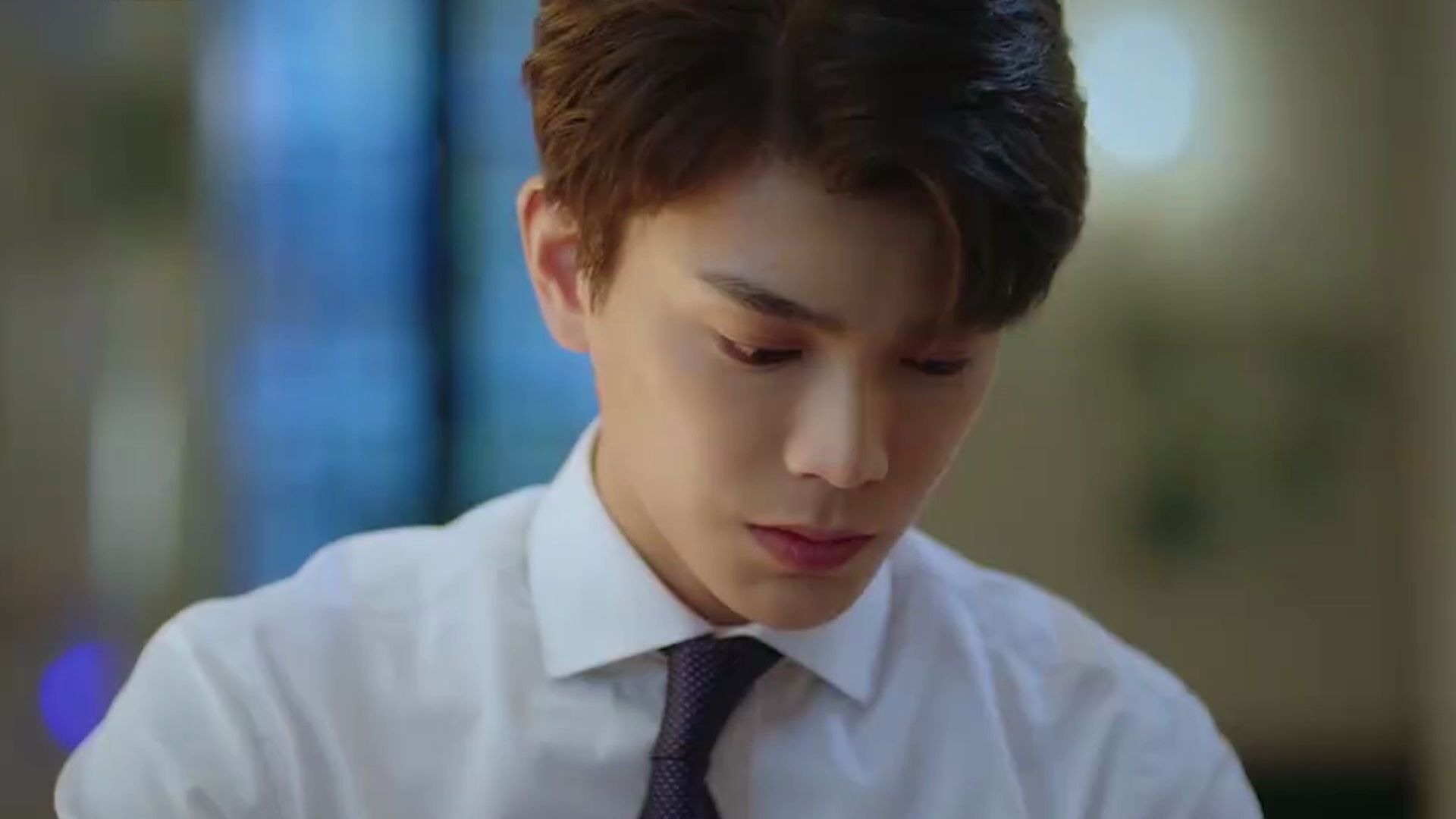 苏矜北手上周时韫心疼