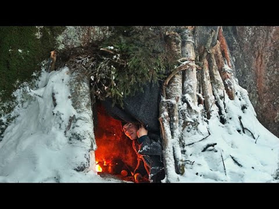 【北方时代】在搭建的冬季洞穴露营三天【1小时丛林电影】哔哩哔哩bilibili