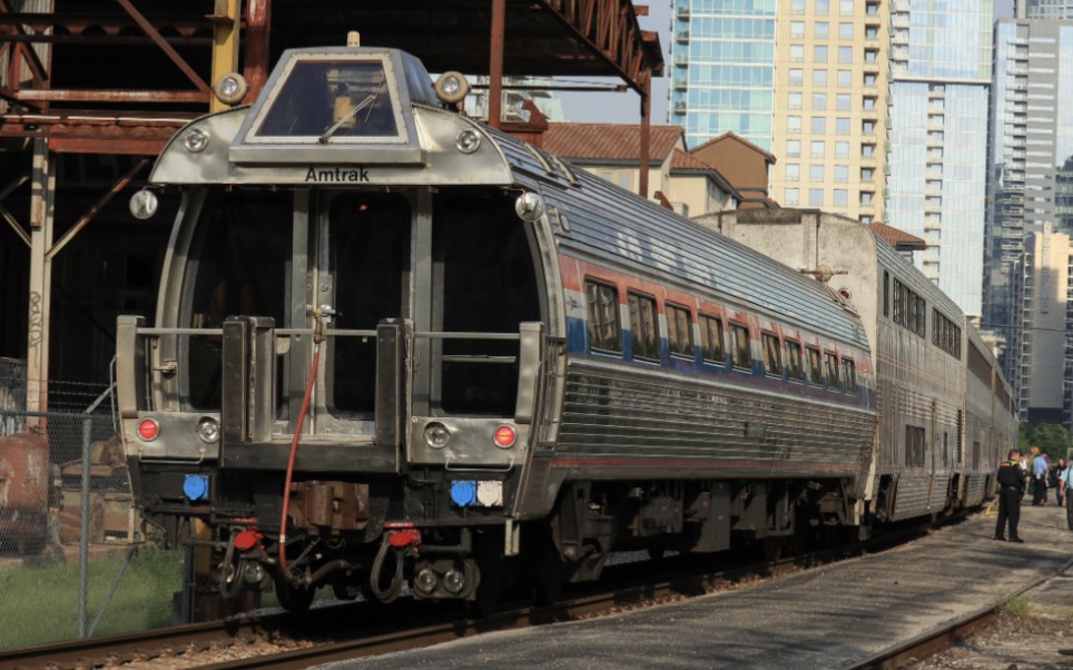美铁amtrak anfleet 10001.ceo专车附挂texas eagle 21列尾.