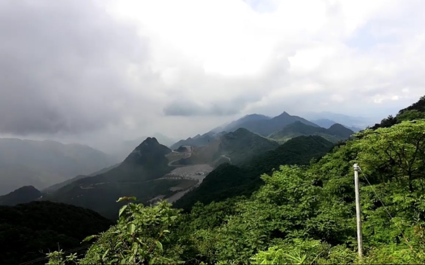 四川廣安華鎣山最美雲海,海拔高度1700多米,延時攝影太美了