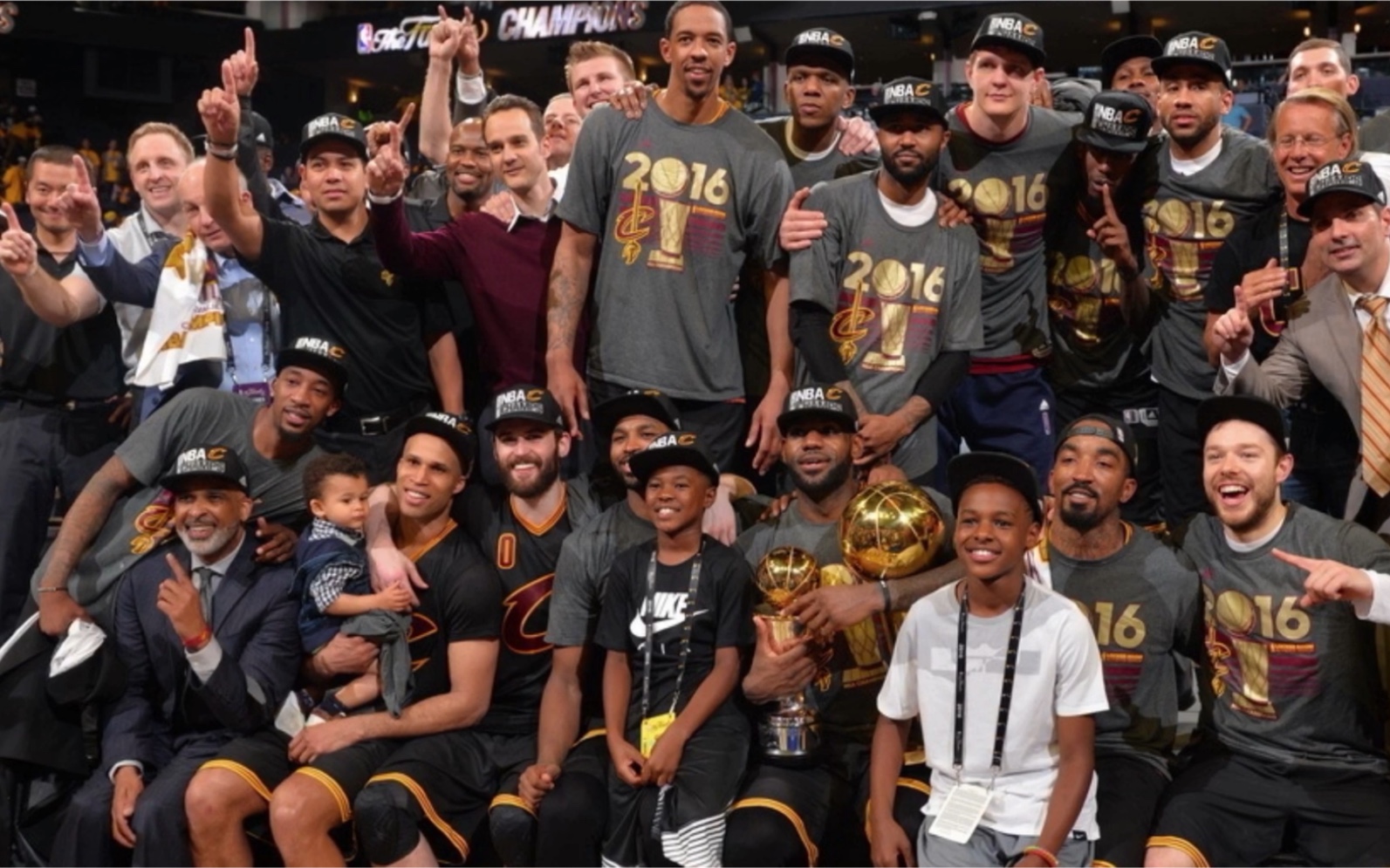 关于这只会出现在2k20中的1516赛季骑士队我们简单说一说