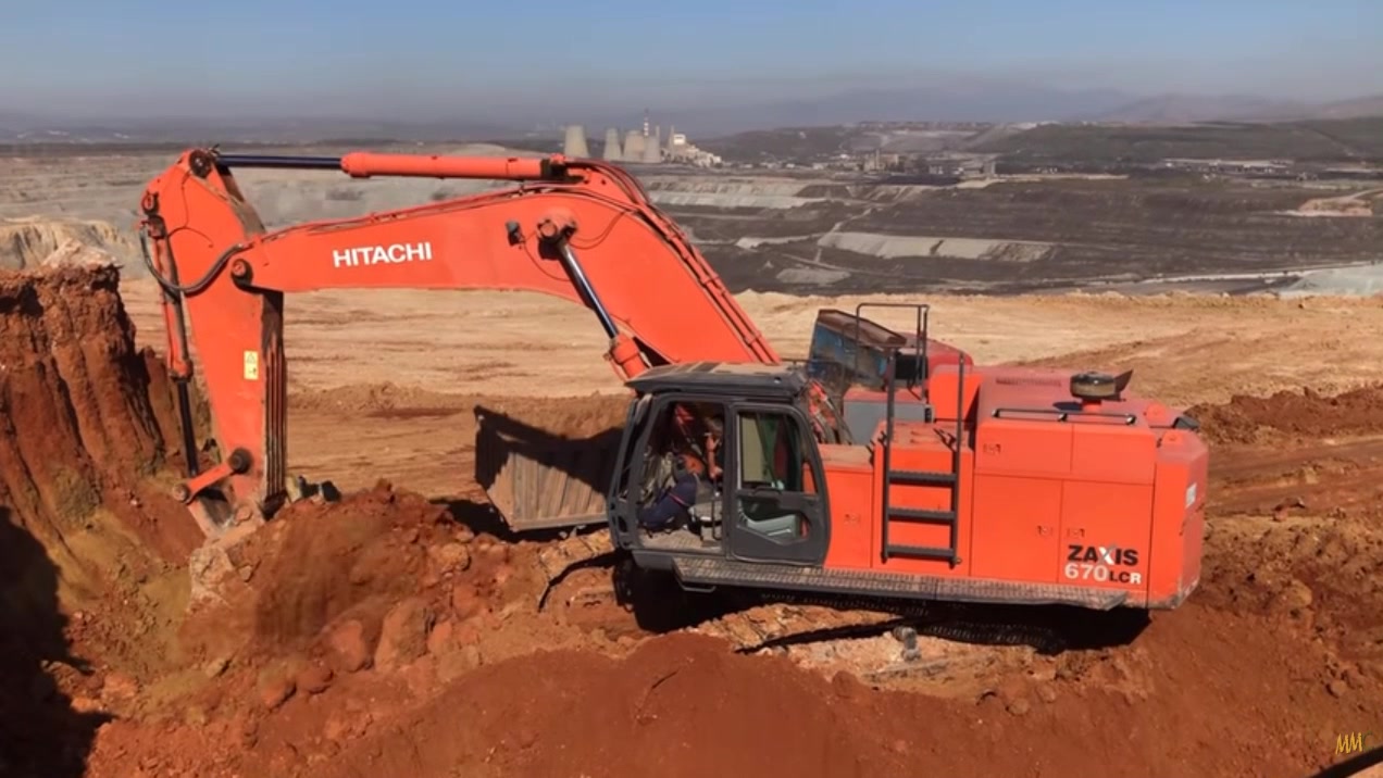 日立670lcr挖掘机挖土方这速度一点儿不输卡特