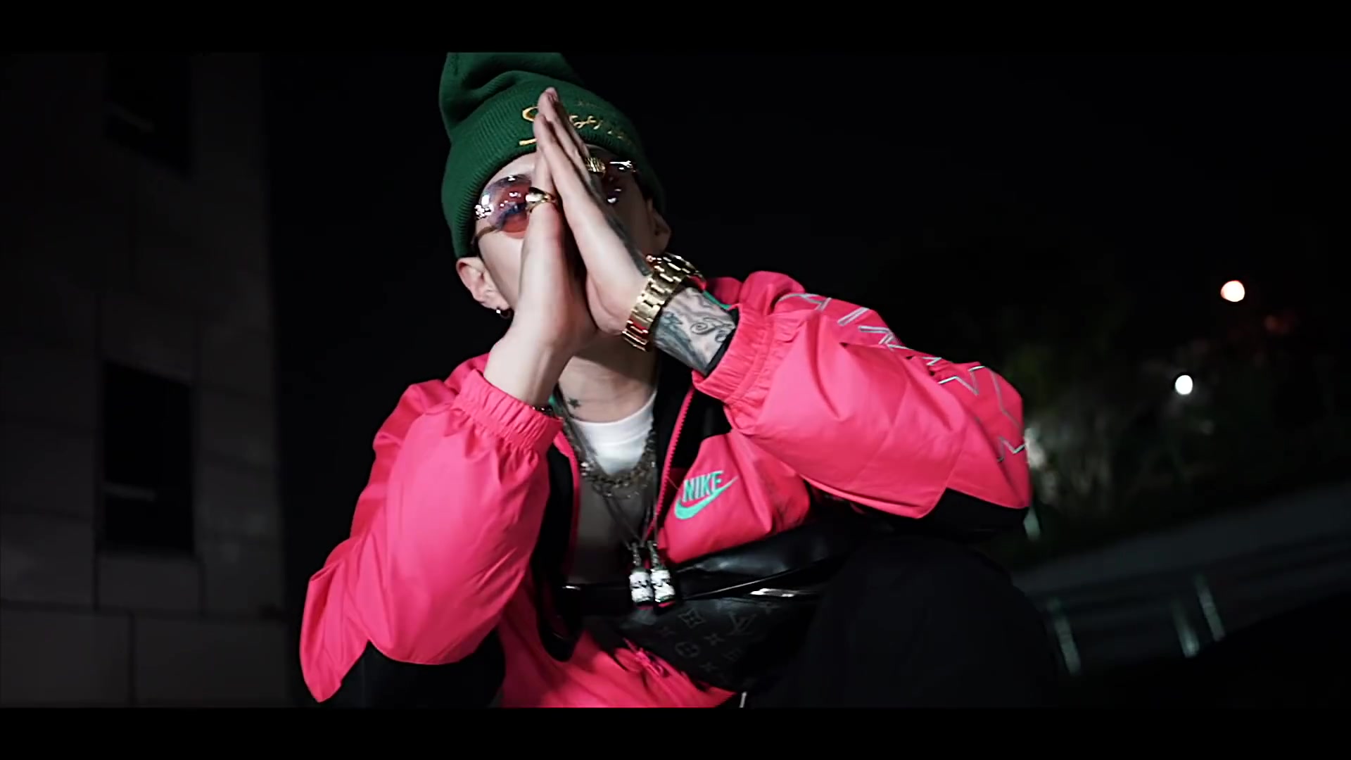 mvmacntajbabyjohnfeatjaypark朴宰范