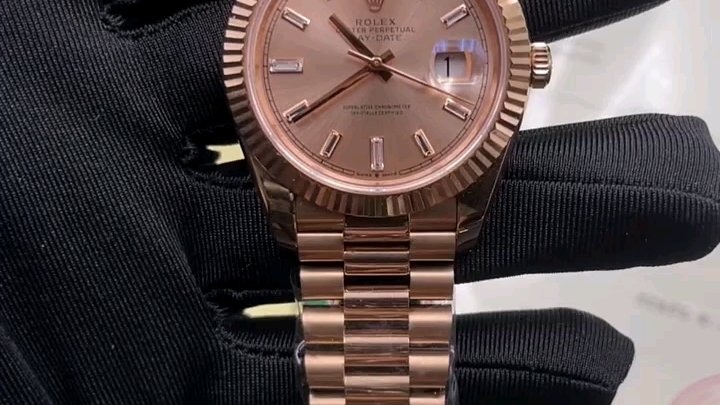 高颜值劳力士玫瑰金dd腕表,是你的话会选择这么有性价比还漂亮的日志