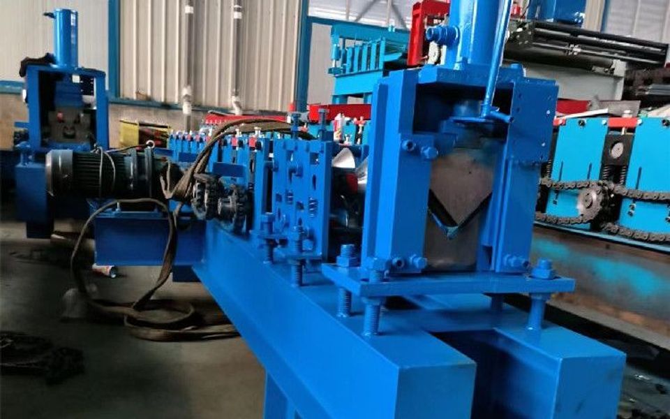 全自动c型钢冷弯成型机
