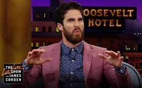 [图]Darren Criss: 'Glee' Fans Vs. 'Assassination of Versace' Fans