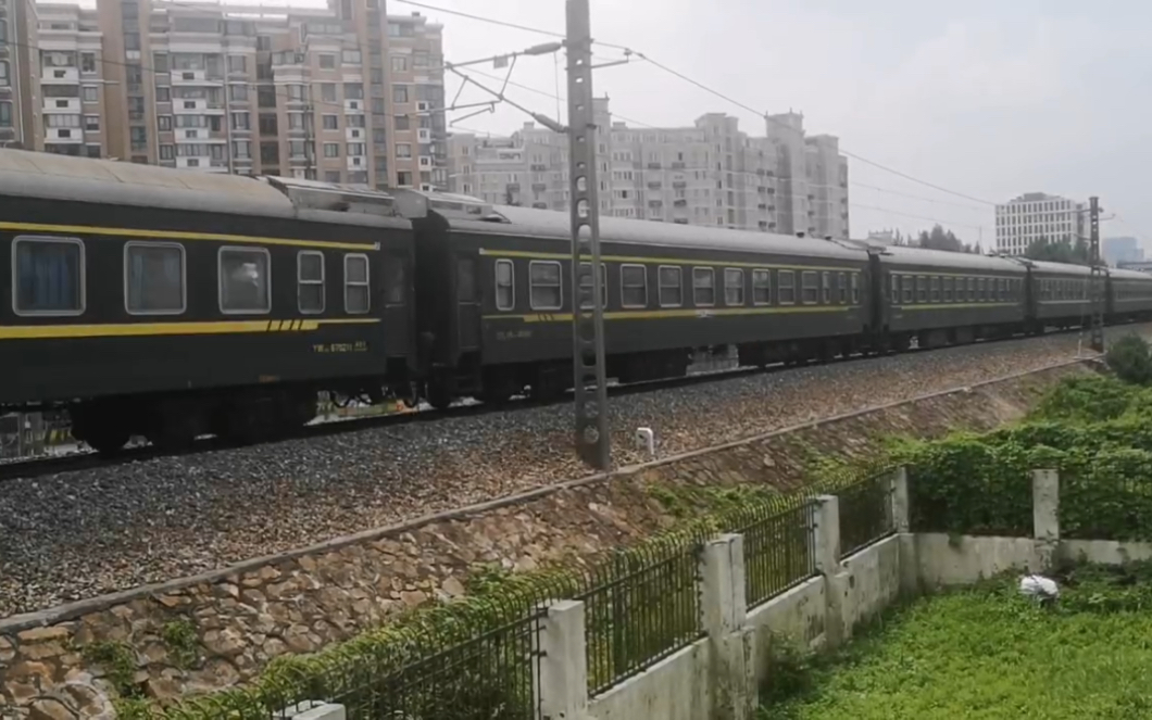 暑假拍摄(自古临客出好货)rw25b,yw25b.