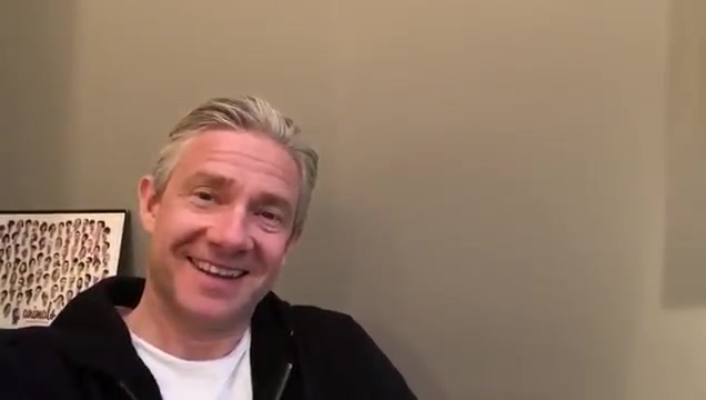 【Martin Freeman】隔离使人进步,潮爷已会自拍.哔哩哔哩bilibili