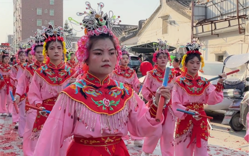 普宁南径碧屿女子英歌