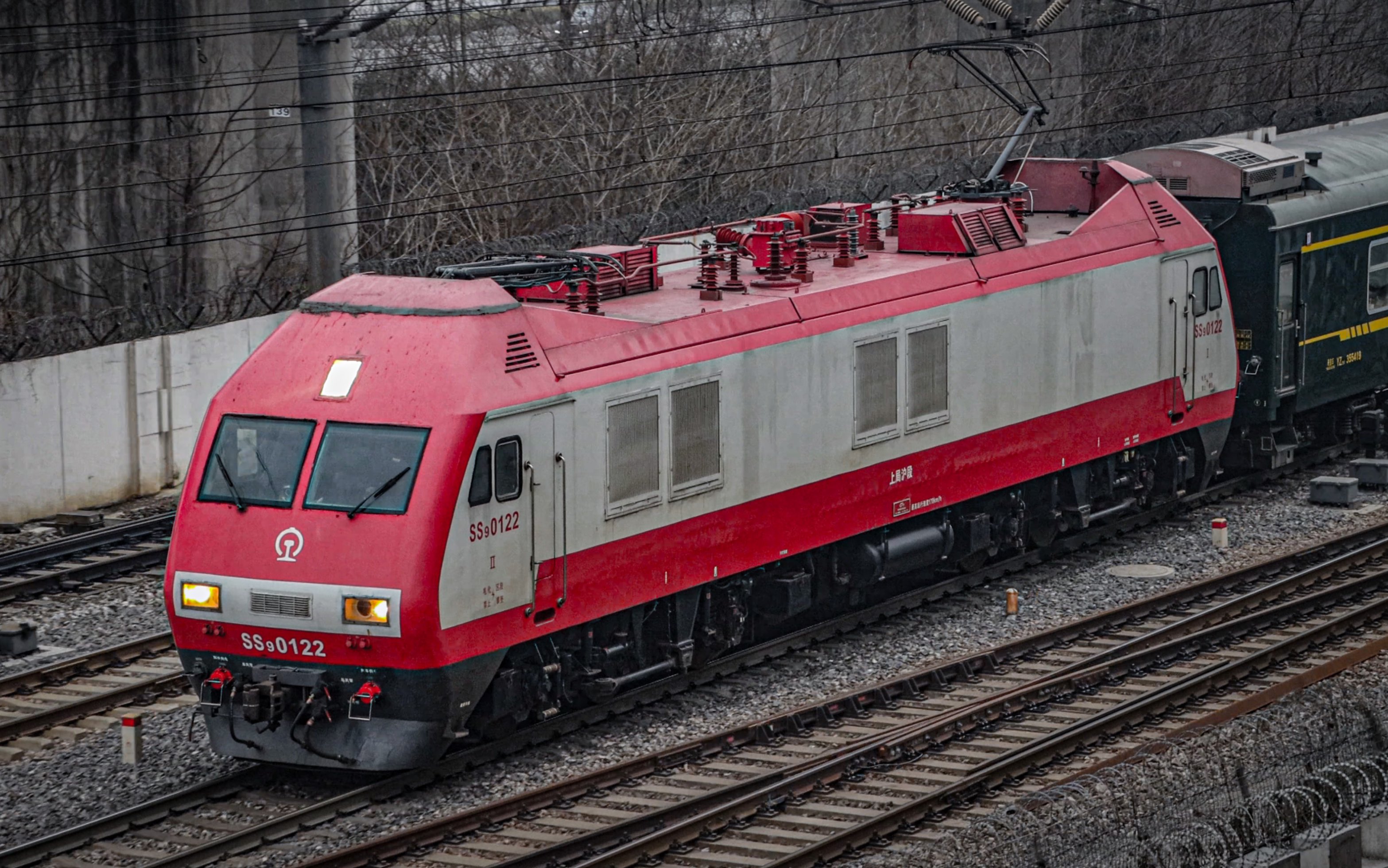 18】【南京商夏】k464上海-平顶山 上局沪段 ss9g0122 通过京沪线k