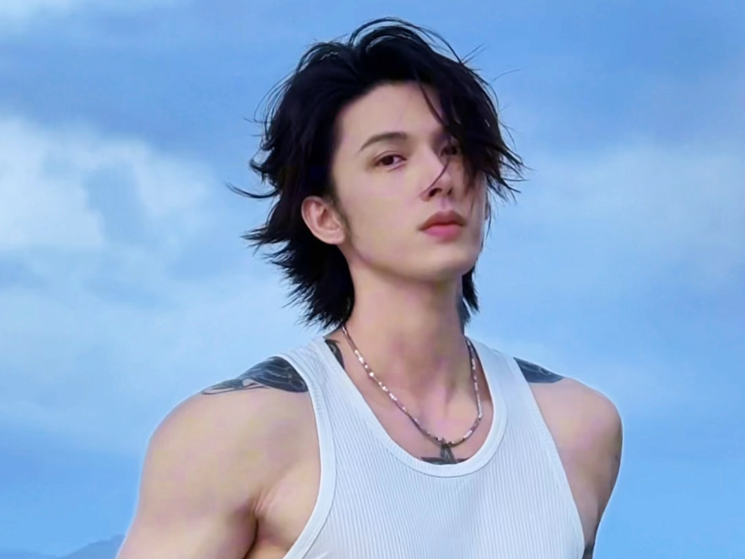 平面模特张恩与