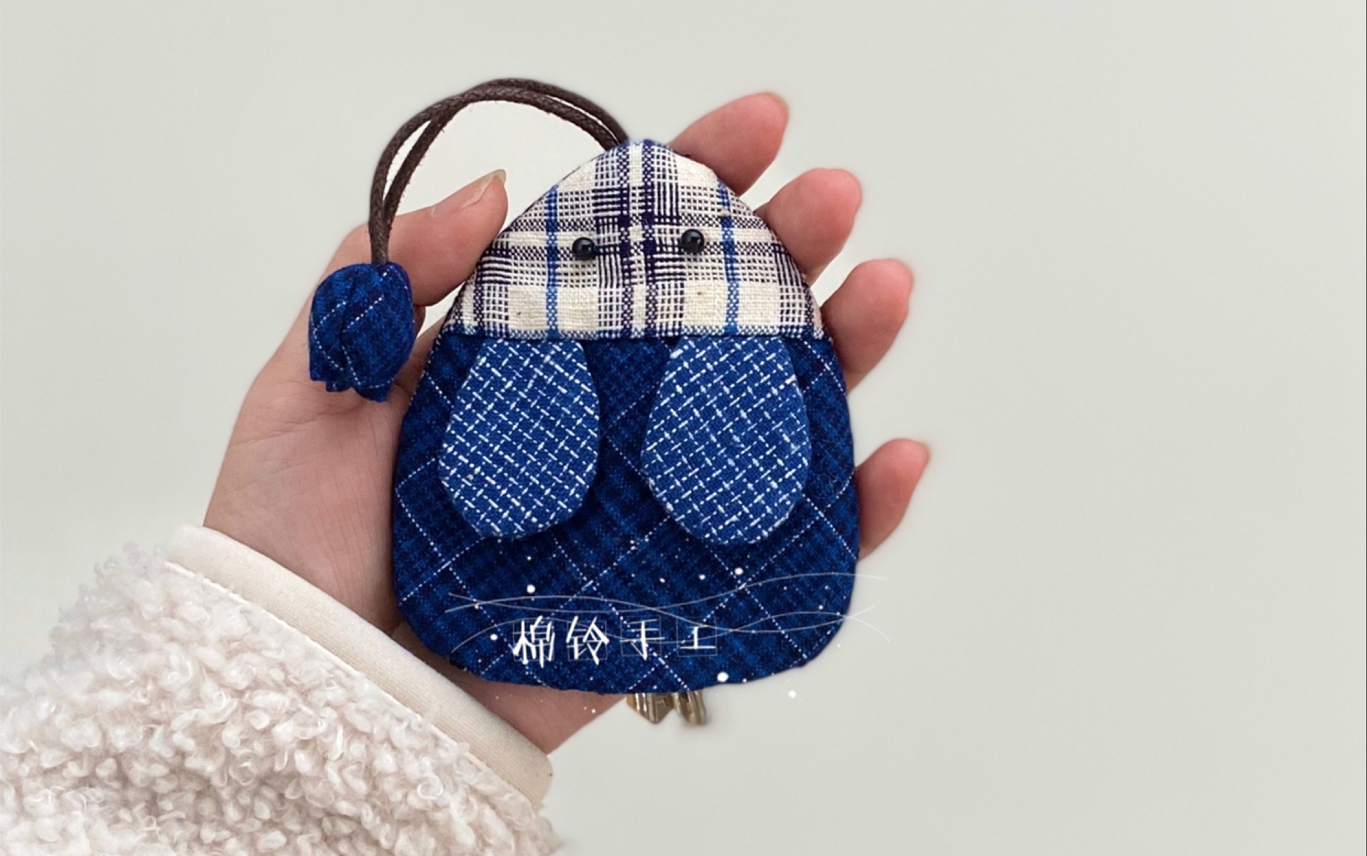 棉铃手工土布老鼠钥匙包一