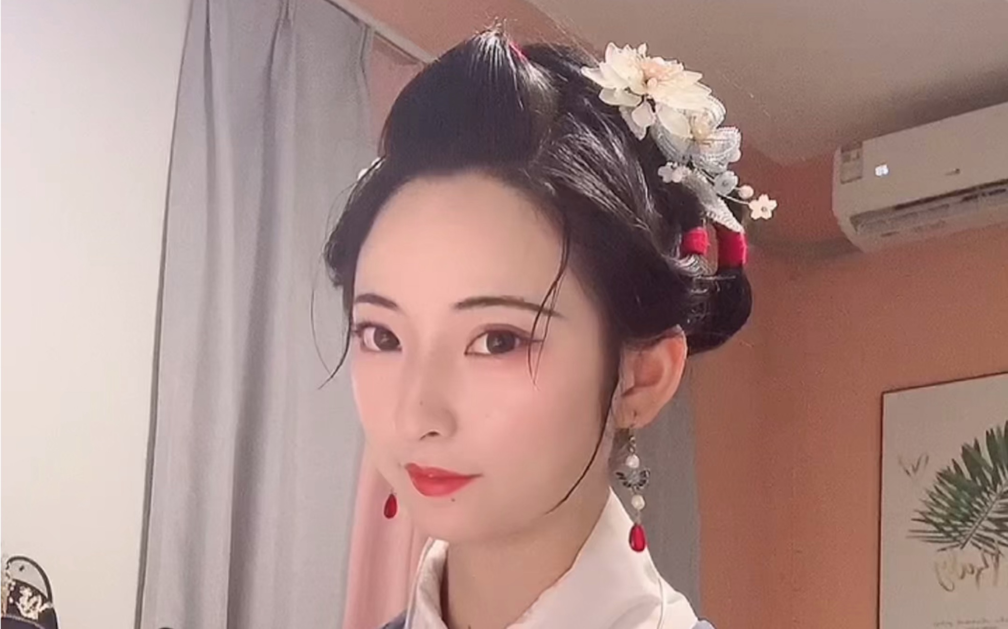 汉服发型教程|明制三绺头 一条假发片就能搞定的明制三绺头,有人爱吗?