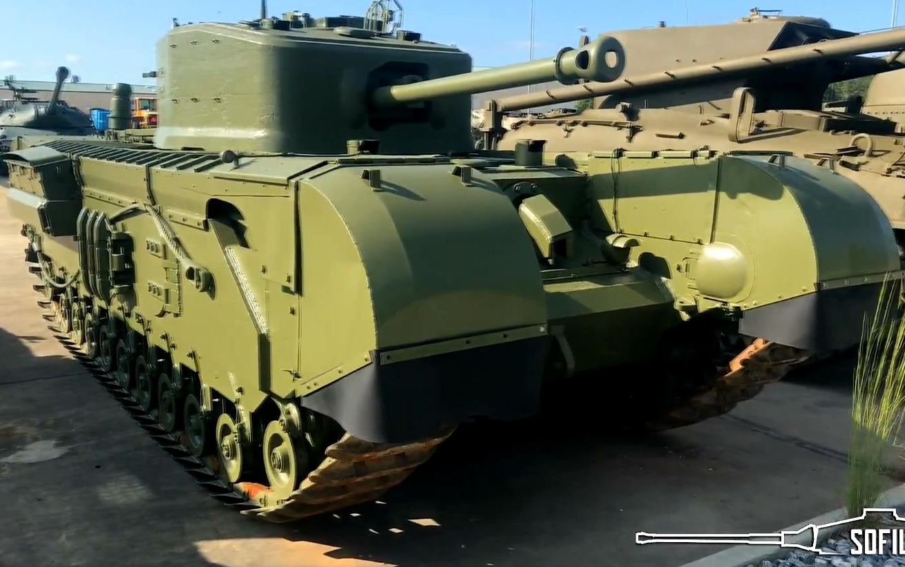 【本宁堡陆军装甲骑兵博物馆】丘吉尔mk.7"鳄鱼"喷火坦克(2018/10)