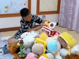 Tải video: 兄妹三个的日常搞笑