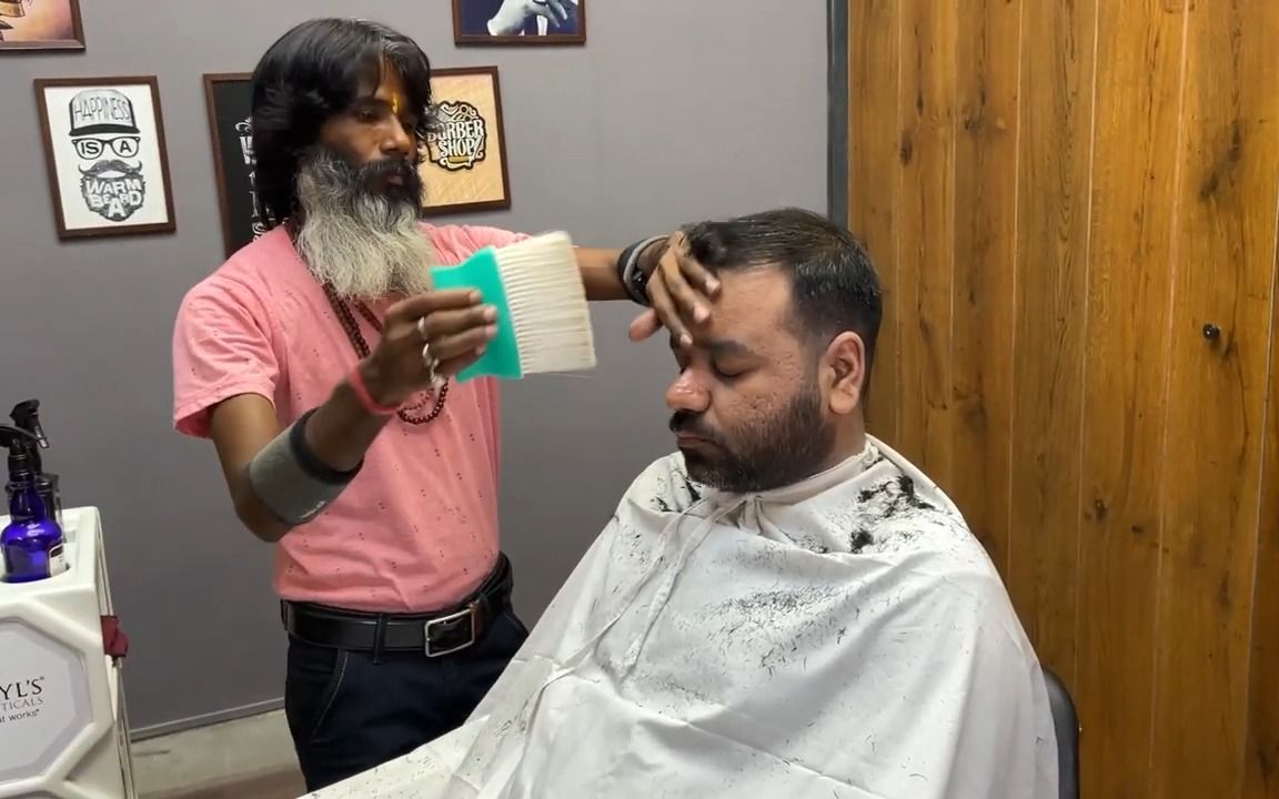 印度理发师ashok|剪刀理发