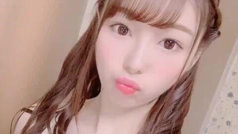 あみん 新 名