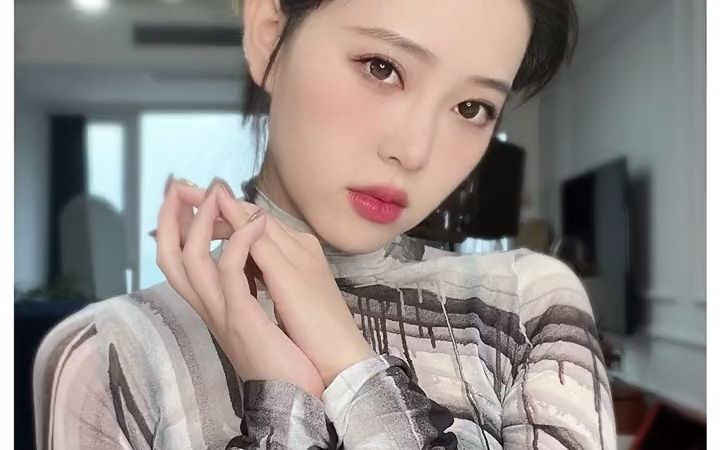 【刘奕孜】高段位女生朋友圈人设|受欢迎的秘密9215帅哥手到擒来