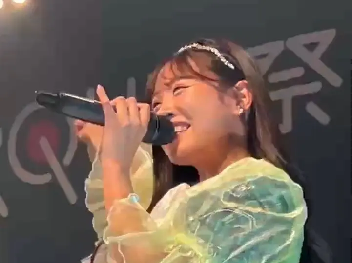 櫻井優衣tiktok 231212-2_哔哩哔哩_bilibili