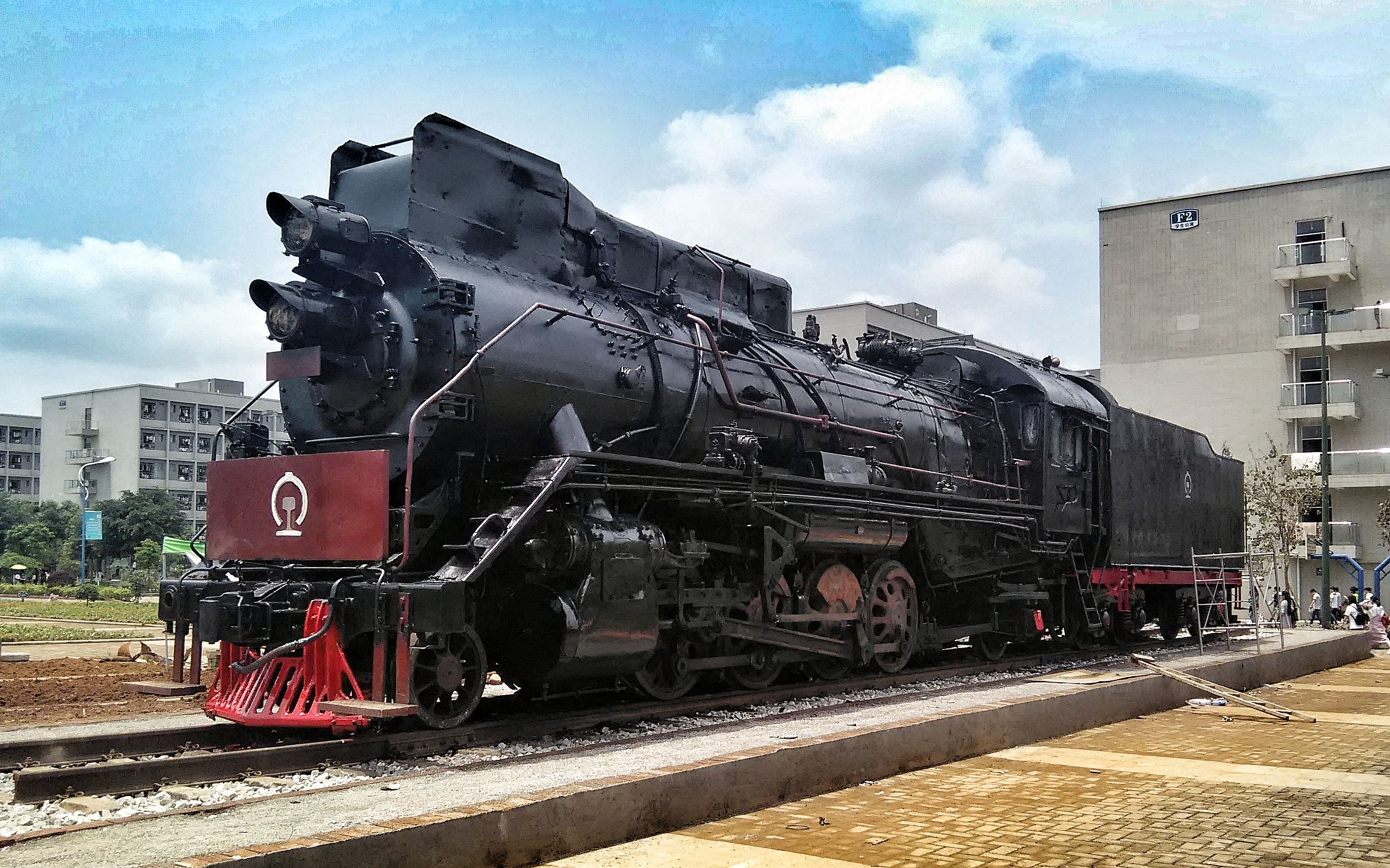 自制视频校园记忆8284号建设型蒸汽机车在柳州铁道职业技术学院官塘