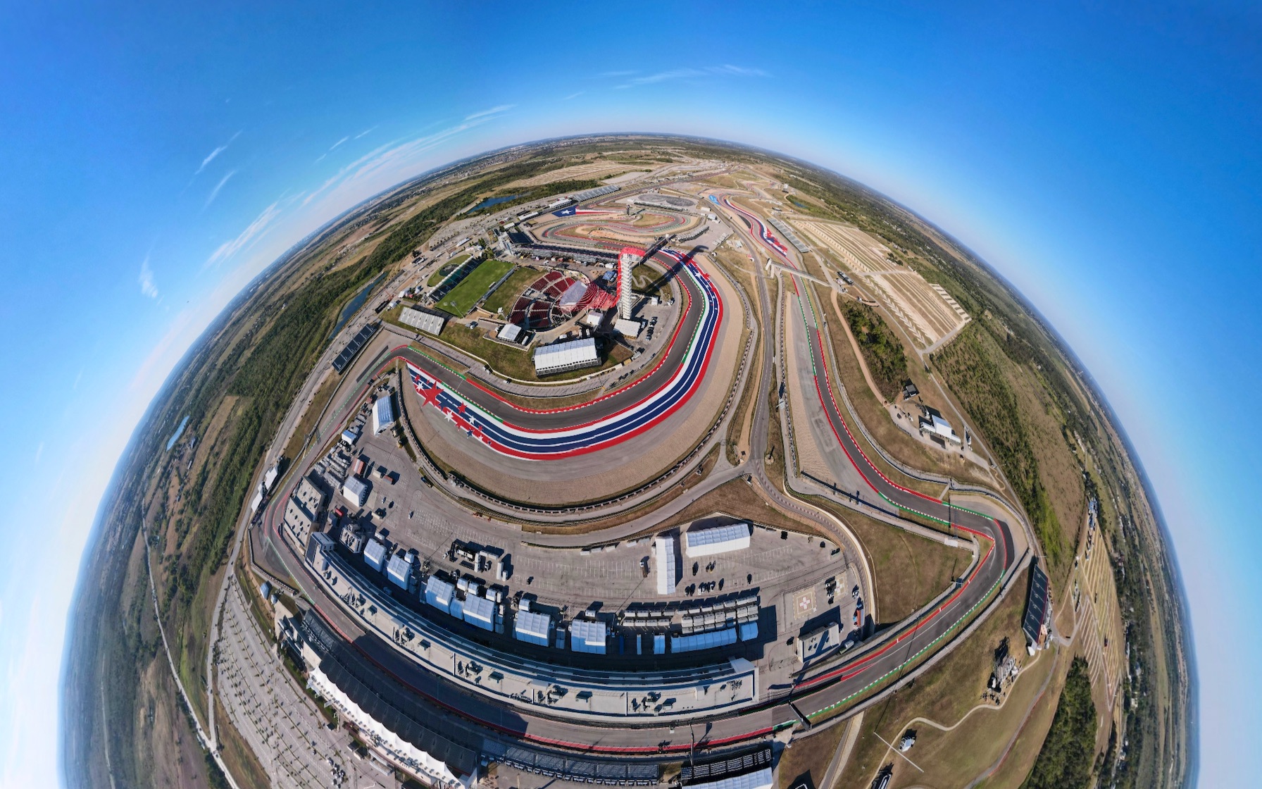 [4k] 无人机航拍美洲赛道(cota) - f1美国大奖赛赛道前瞻_哔哩哔哩