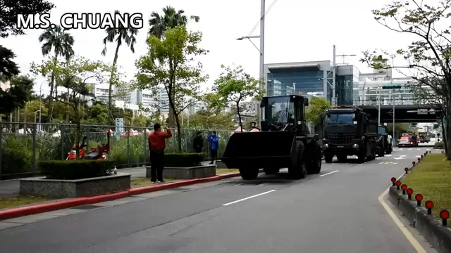 [图]台湾防灾演习消防车