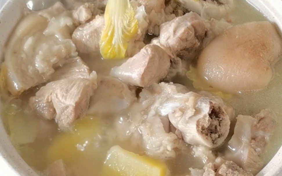 简单又好吃的猪脚炖白菜