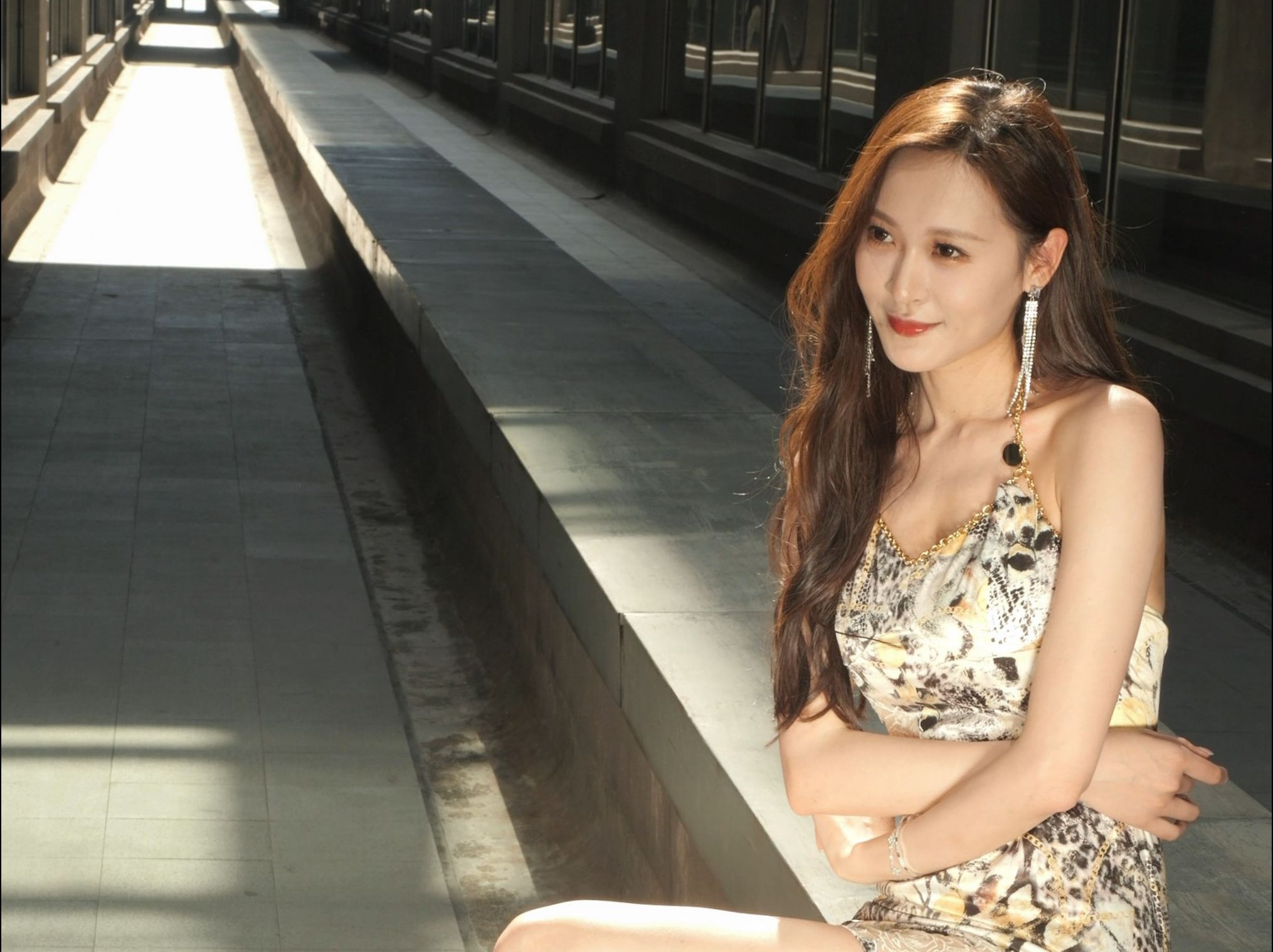 小龙鼠 (racing model 网红车模) - 百万网红随拍 - 广州国际汽车展览