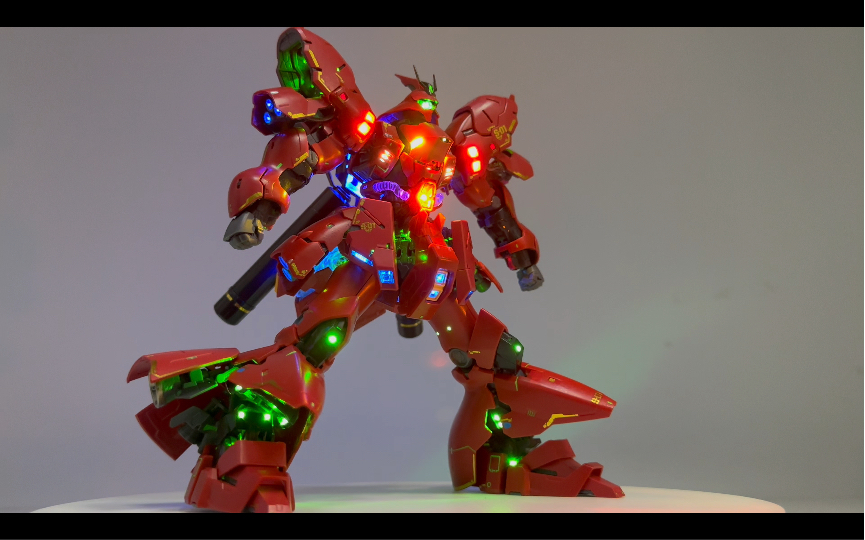 rg沙扎比加灯 主体139颗灯 武器16颗灯 一共155颗极致灯效体验