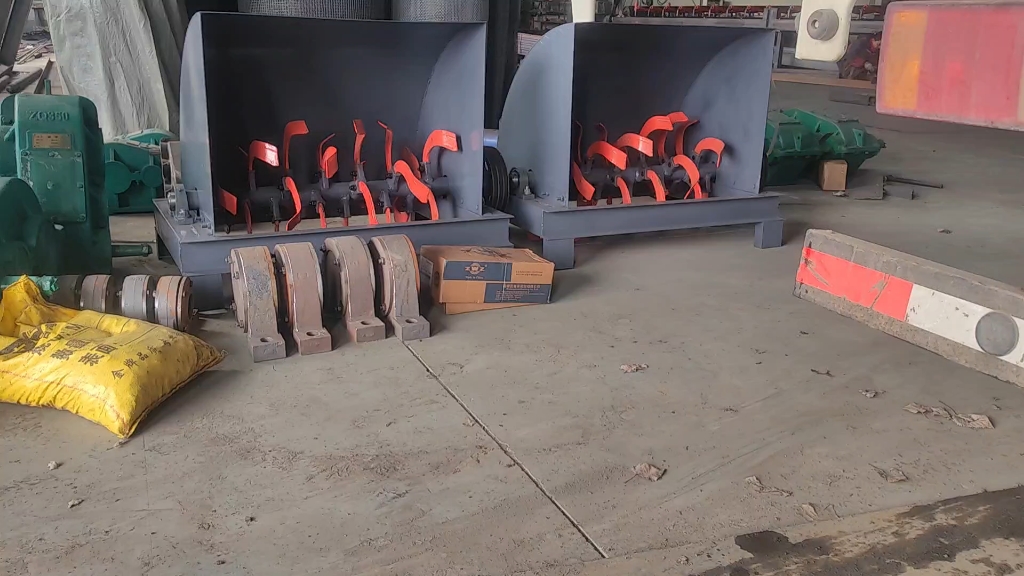 湿料结块打散机