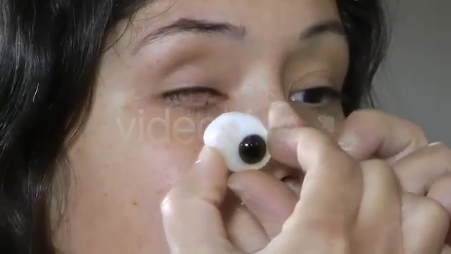 扣扣扣,抠眼睛_哔哩哔哩_bilibili