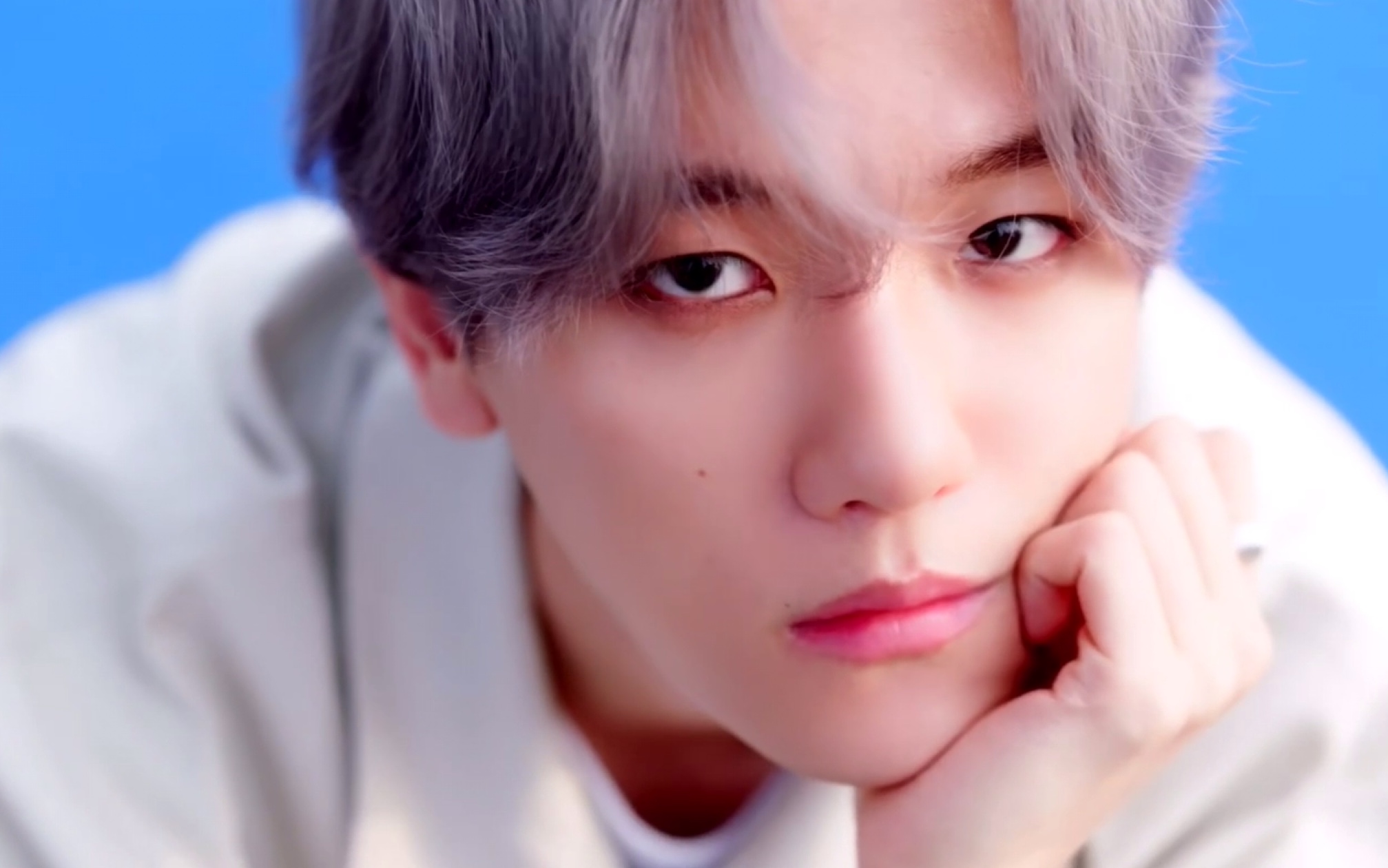 【baek hyun】白白五月六生日快乐呀!悬溺朱砂