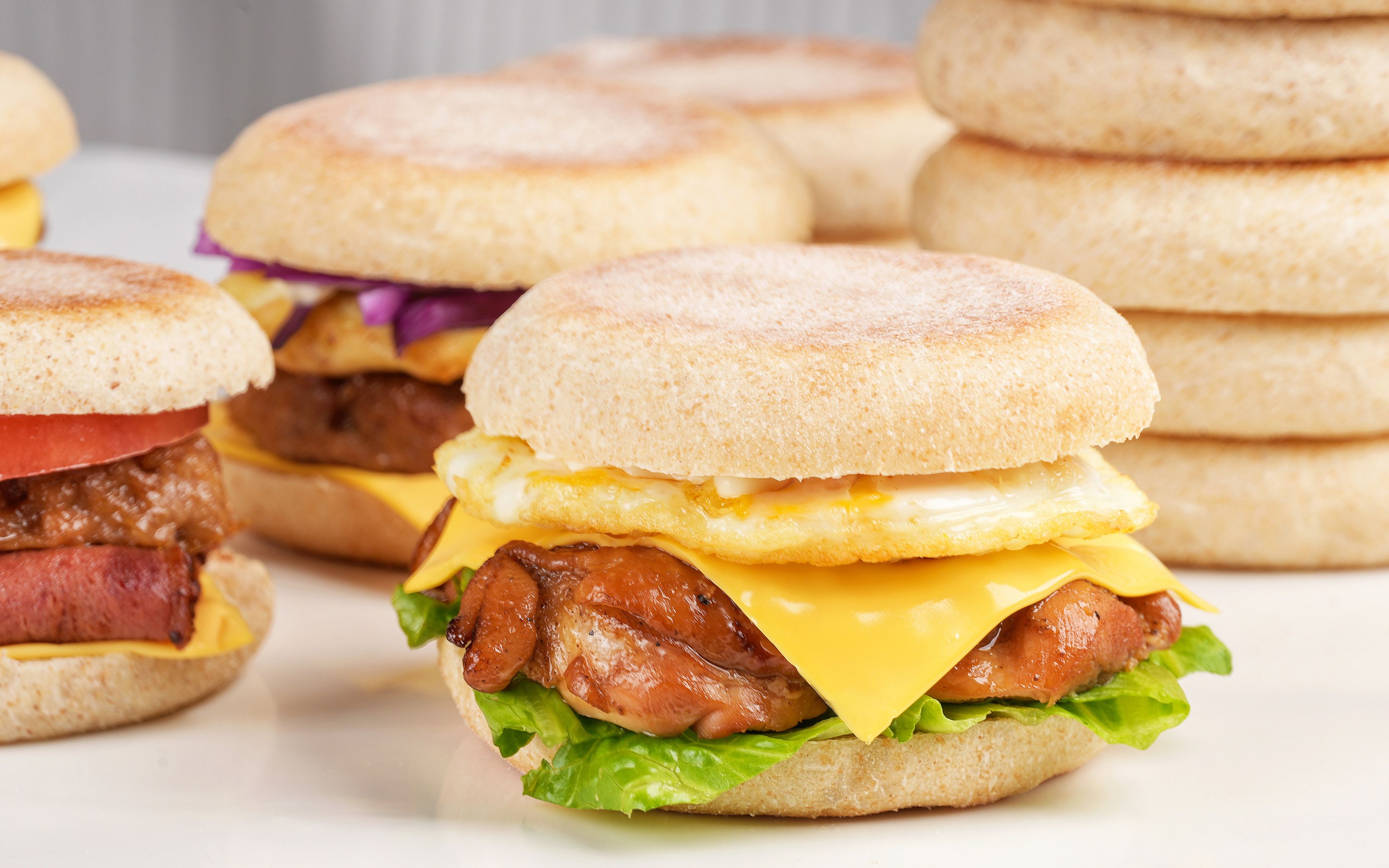 复刻系列 第6辑 全麦麦满分汉堡 不揉面做出松软好吃的英式麦芬面包