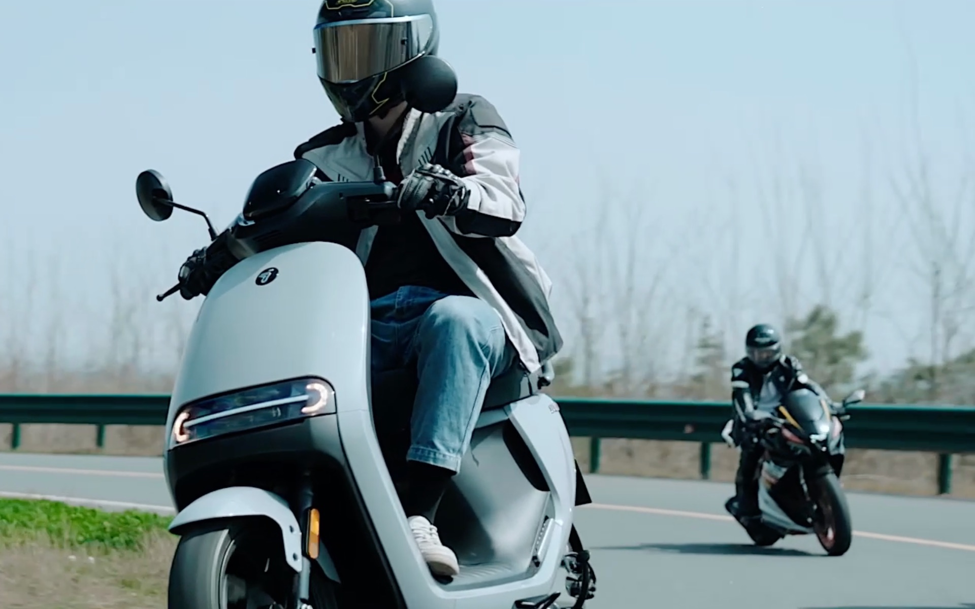 九号电动e200p mk2| 骑帅不骑快 愿你永远热爱骑行