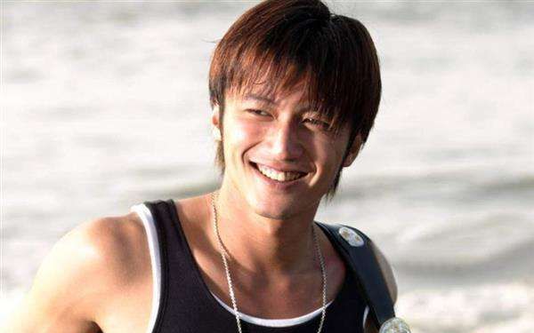 2003tvb欢乐满东华现场版谢霆锋部分